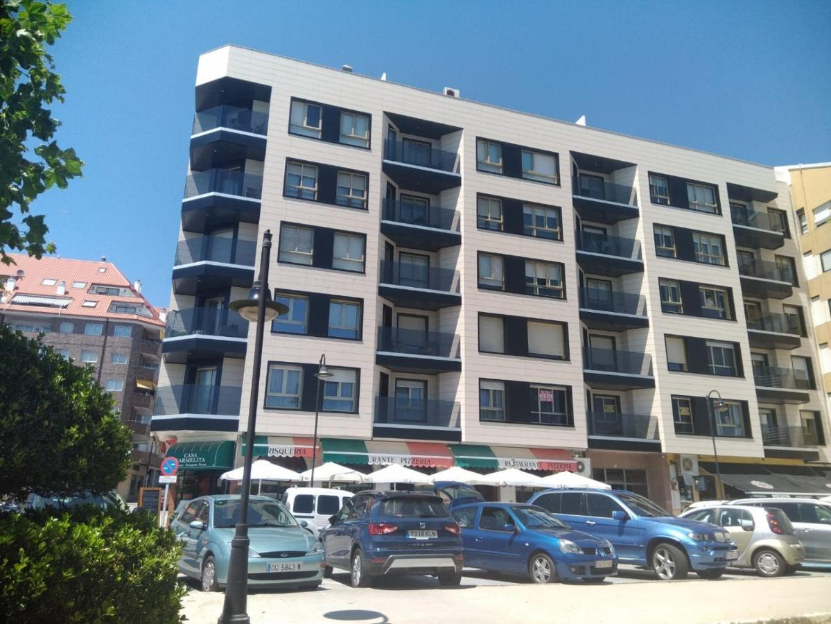 Edificio El Parque Lägenhet Sanxenxo Exteriör bild